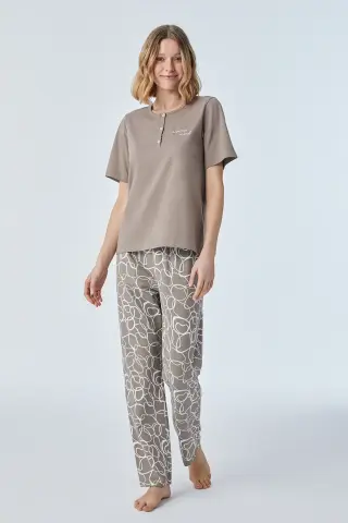 Pijadore 2102 (M-L-XL-XXL) Kısa Kollu Üç Düğmeli Bayan Pijama Takım 4'lü