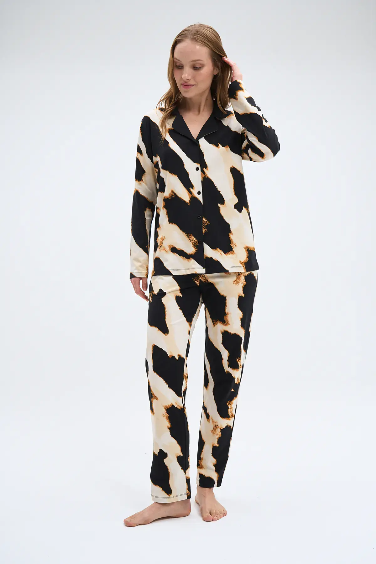 Pijadore 2057 (M-L-XL-XXL) Uzun Kollu Boydan Düğmeli Bayan Pijama Takım 4'lü