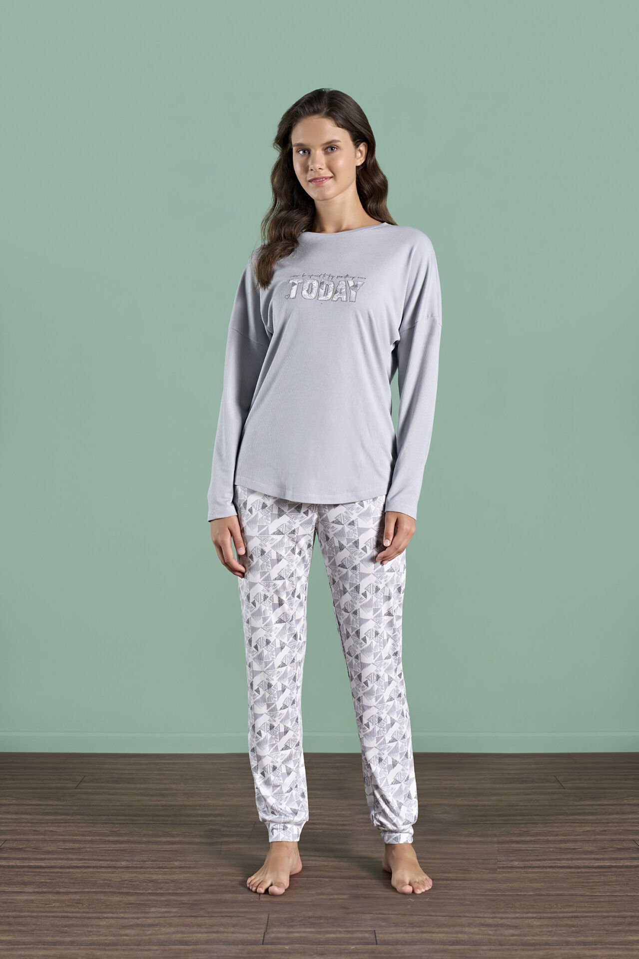 Pijadore 1985 (M-L-XL-XXL) Uzun Kollu Bayan Pijama Takım 4'lü GRİ - M-L-XL-XXL