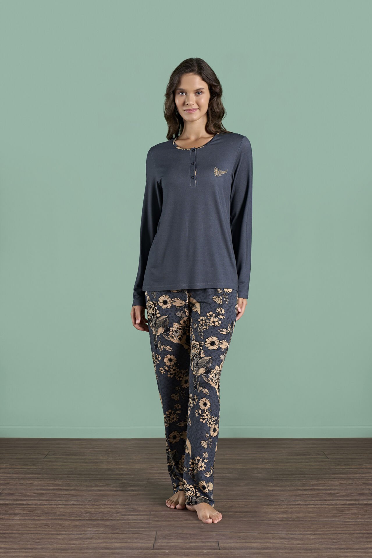 Pijadore 2000 (2XL-3XL-4XL-5XL) Battal Beden Uzun Kollu Bayan Pijama Takım 4'lü ANTRASİT - SERİ-4-LÜ