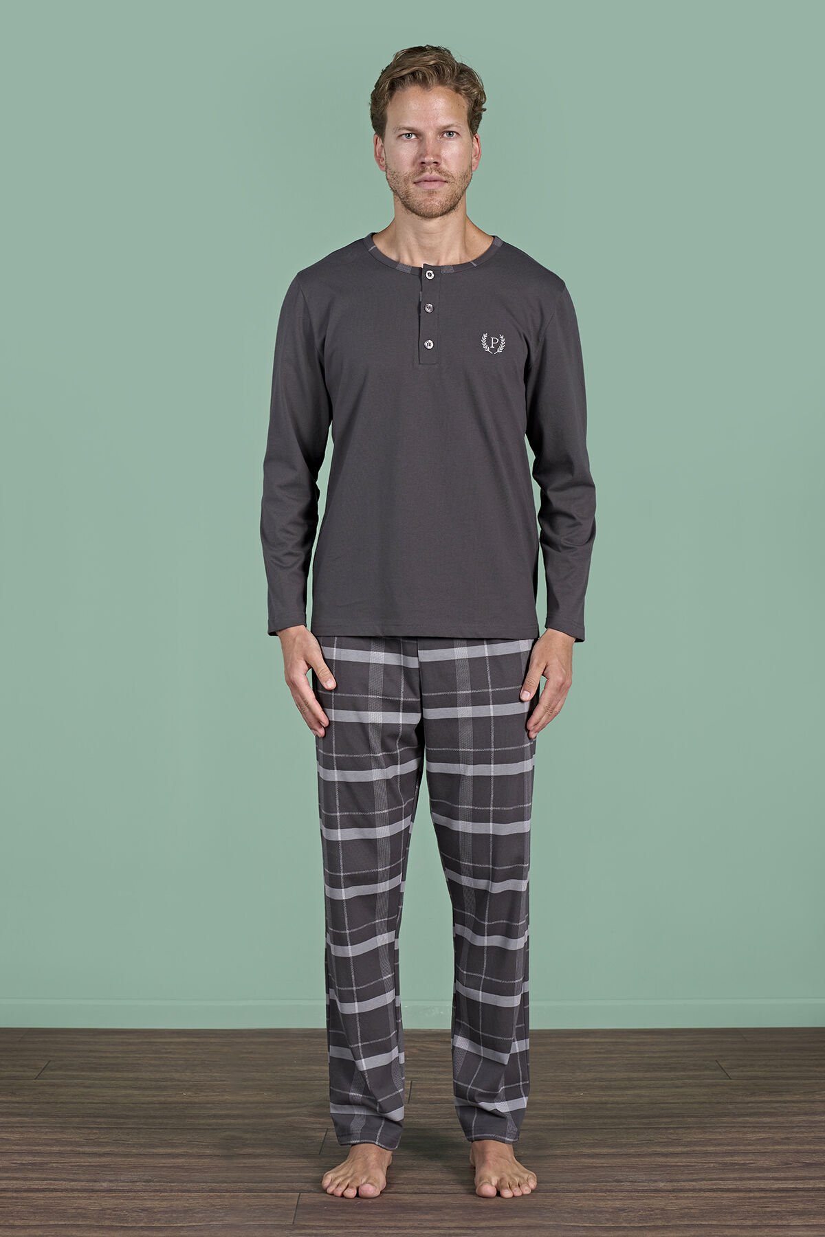 Pijadore 1936 (M-L-XL-XXL) Uzun Kollu Erkek Pijama Takım 4'lü FÜME - M-L-XL-XXL