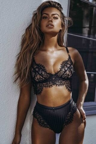 SHE 2031 Erotik Takım